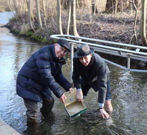 Geldbeutelwaschen am Aschermittwoch